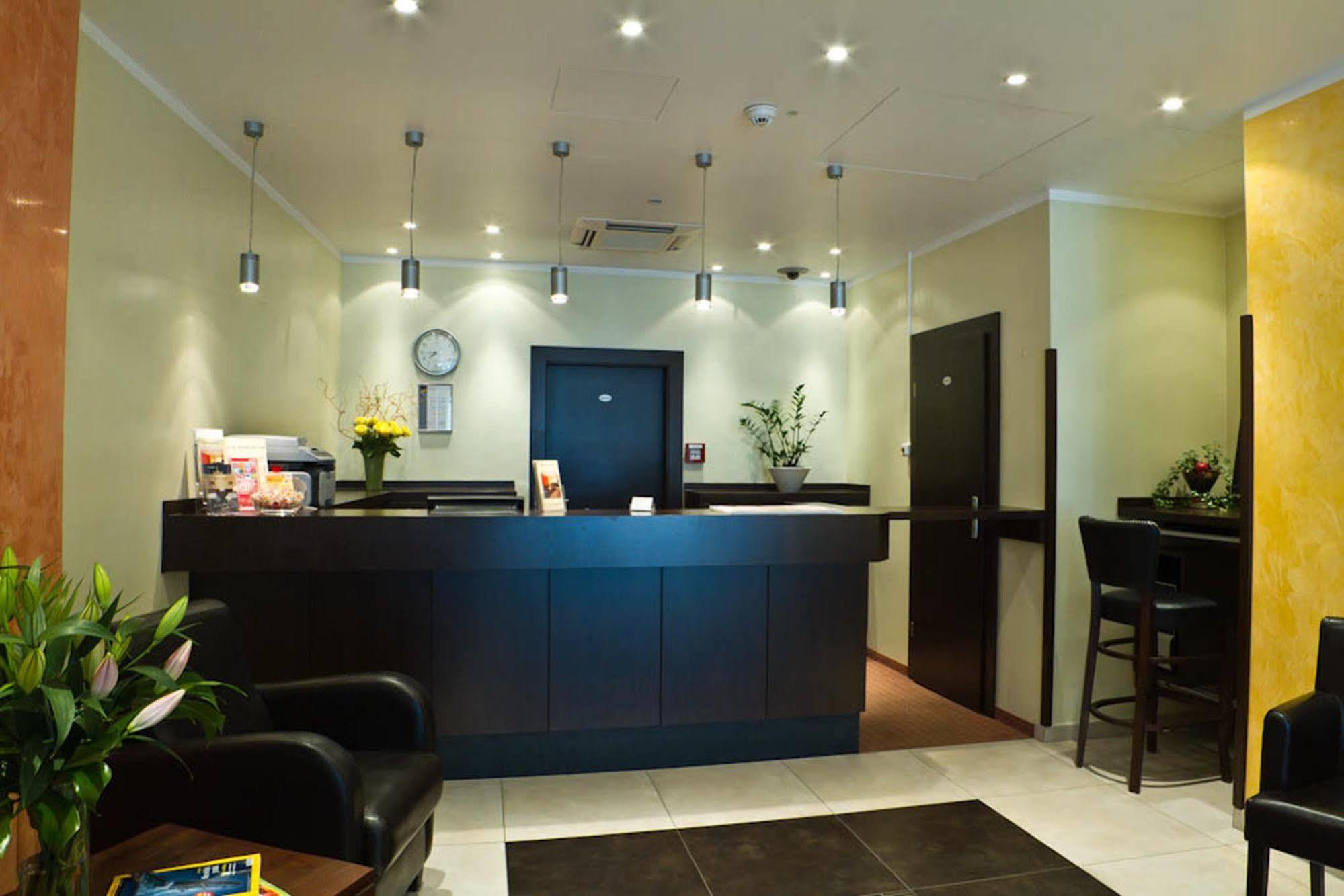 Ivbergs Hotel Messe Nord Berlin Exterior photo